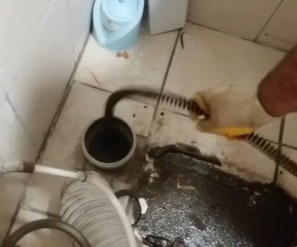 TUVALET TIKANIKLIĞI AÇMA