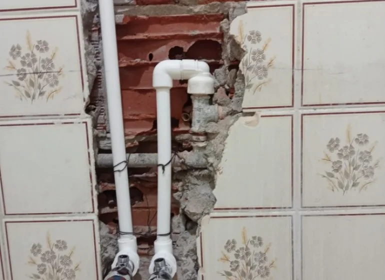 EN YAKIN SU TESİSATÇISI